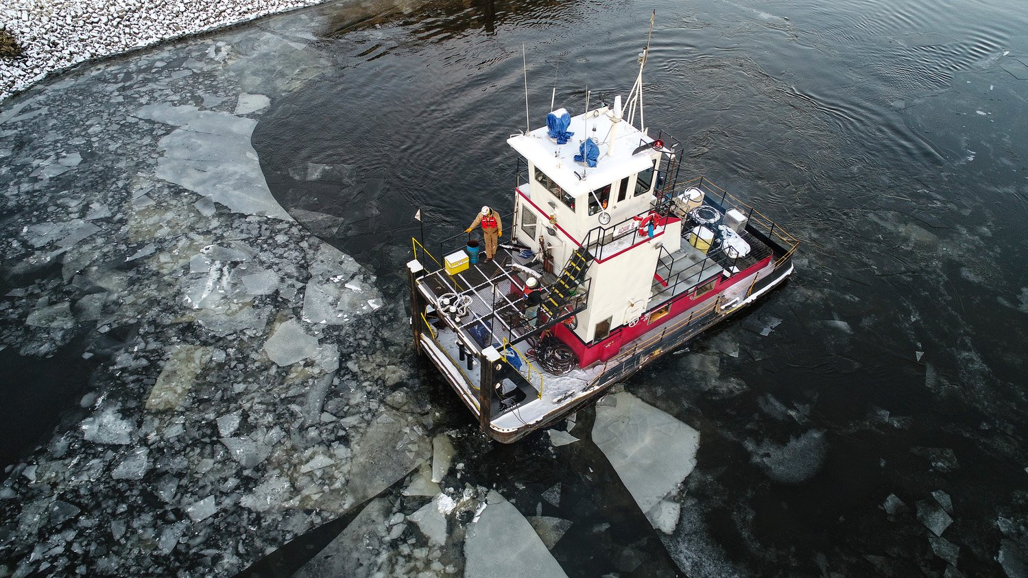 Getting Work Done When Boats Don’t Run: Under-Ice Dive Inspections and Construction